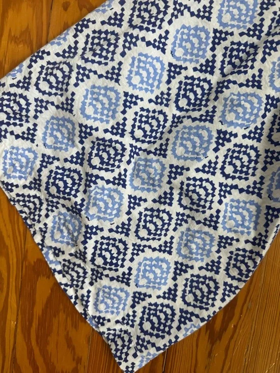 Roller Rabbit Robe - Picture 2 of 4